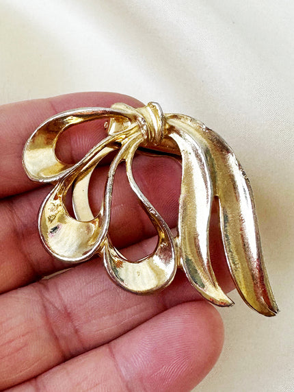 Gouden strik sjaalclip