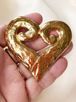 Grote vergulde designer hart broche