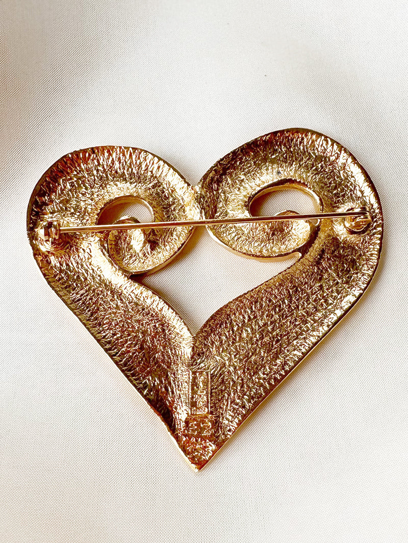 Grote vergulde designer hart broche