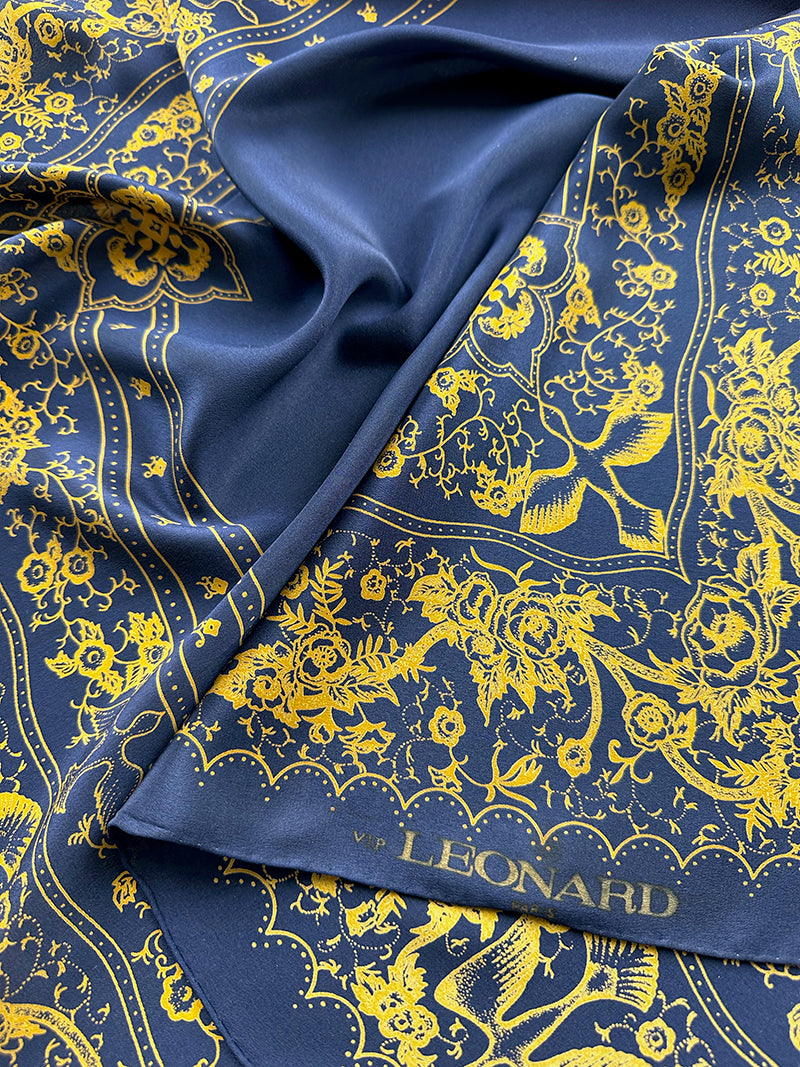 Donkerblauwe designer sjaal
