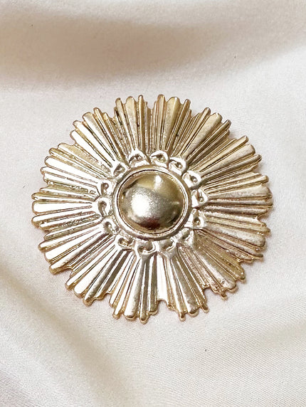 Sunburst broche