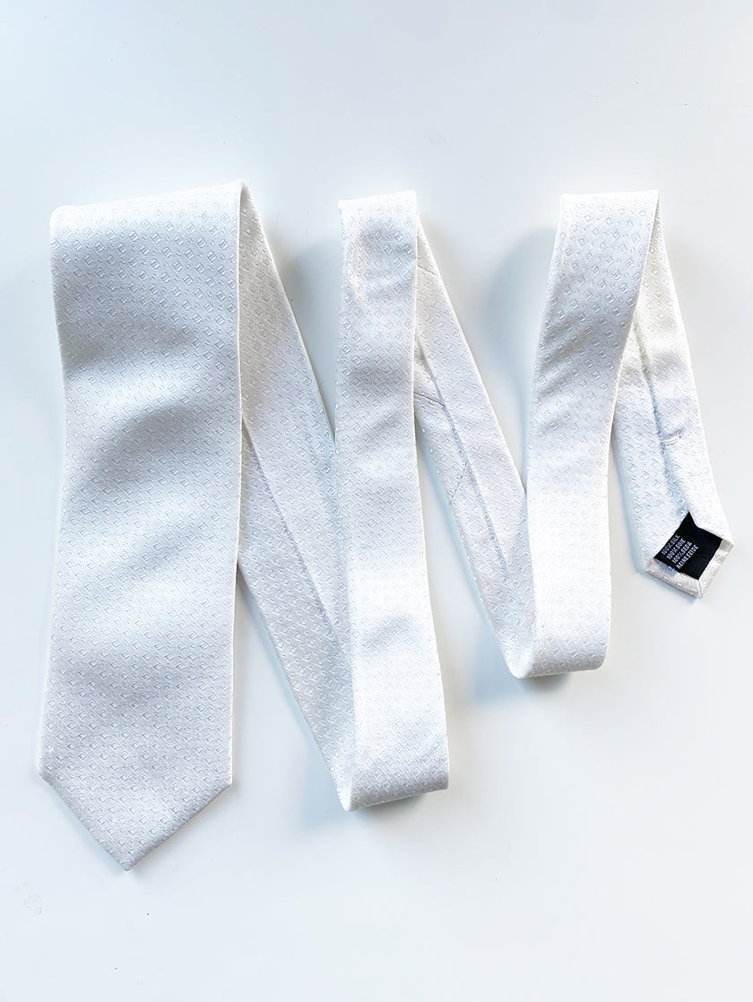 Off-white zijden designer stropdas voor bruidegom