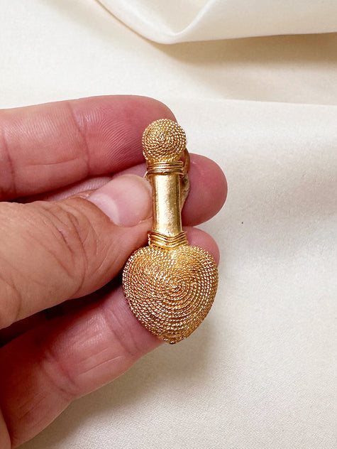 Gouden hartjes clip oorbellen
