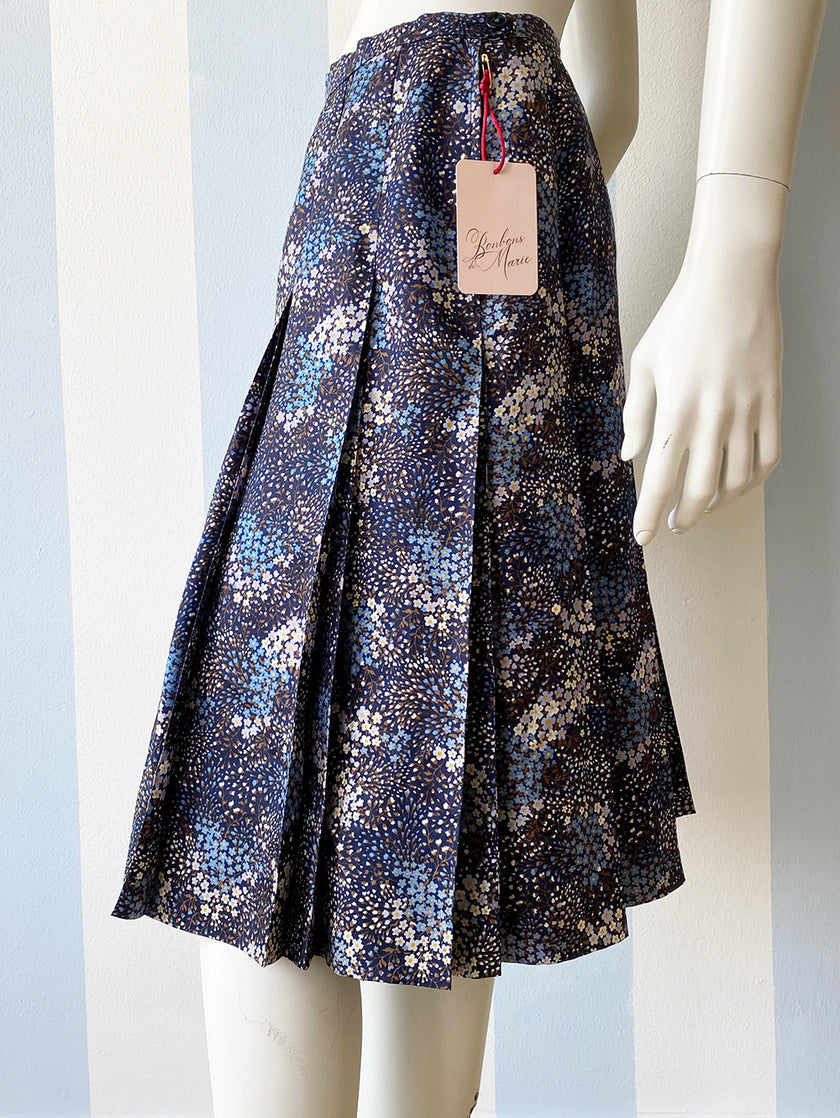 Donkerblauwe floral plooirok