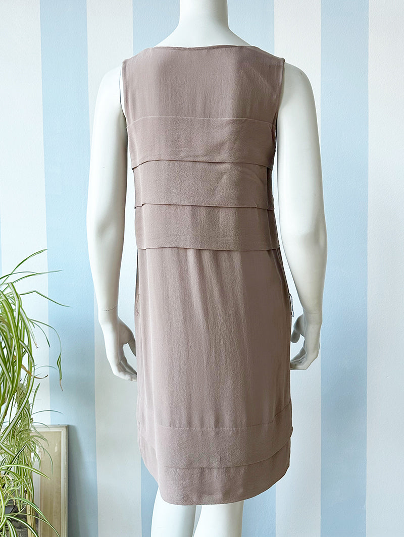 Taupe zijden jurk