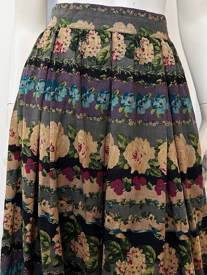 Wijde floral rok