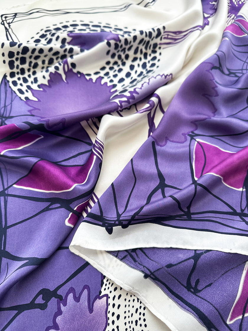 Paars/witte zijden carré