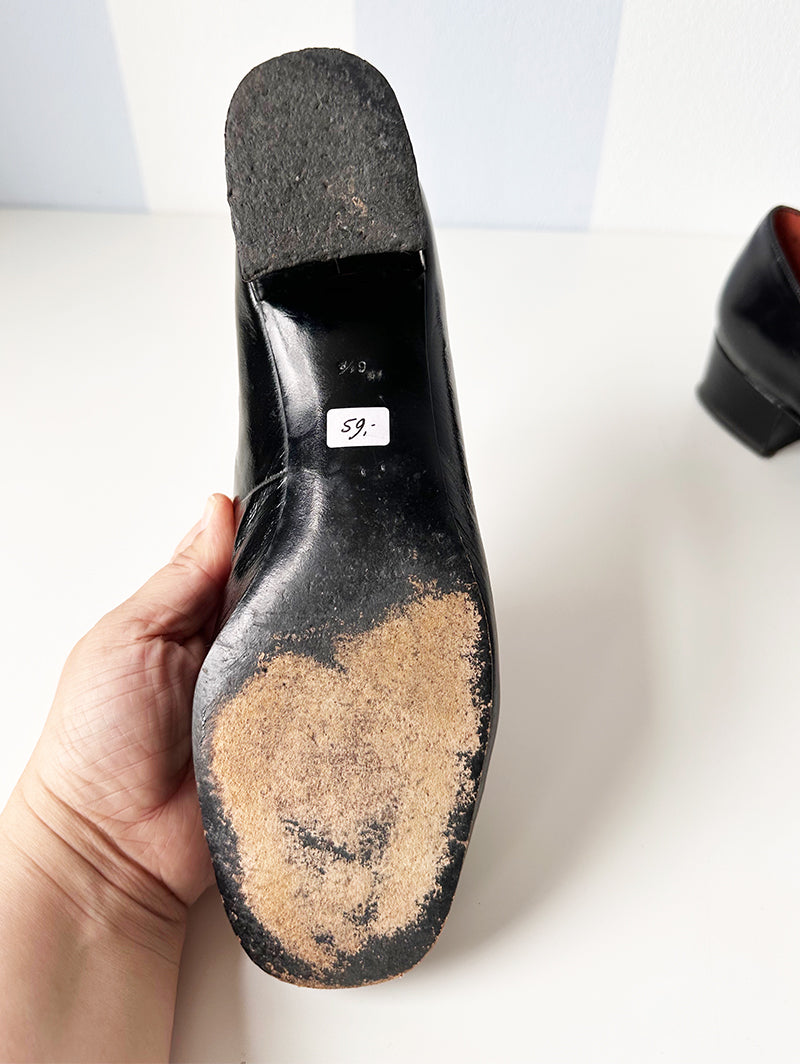 Zwarte lakleren hakschoenen | 39