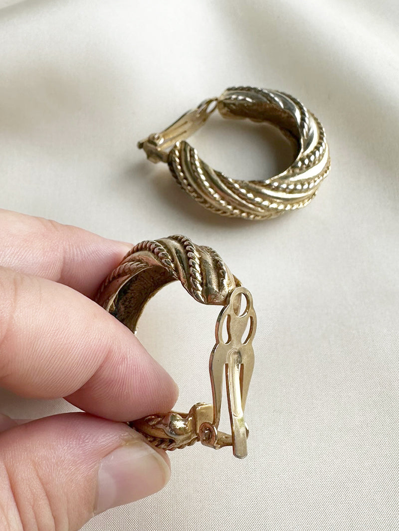 Gouden creolen clip oorbellen