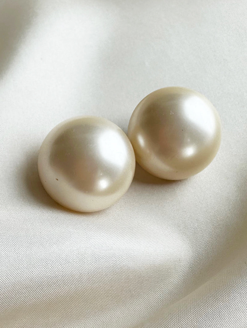 Ronde faux parel clip oorbellen