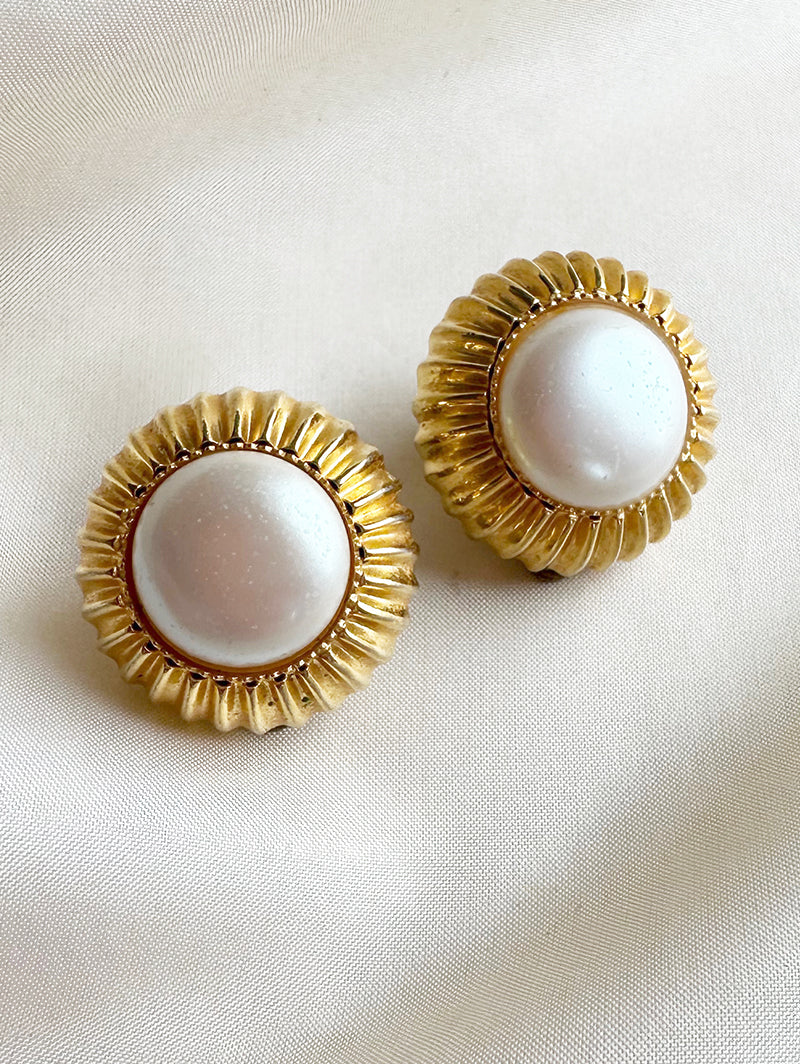 Ronde faux parel oorbellen