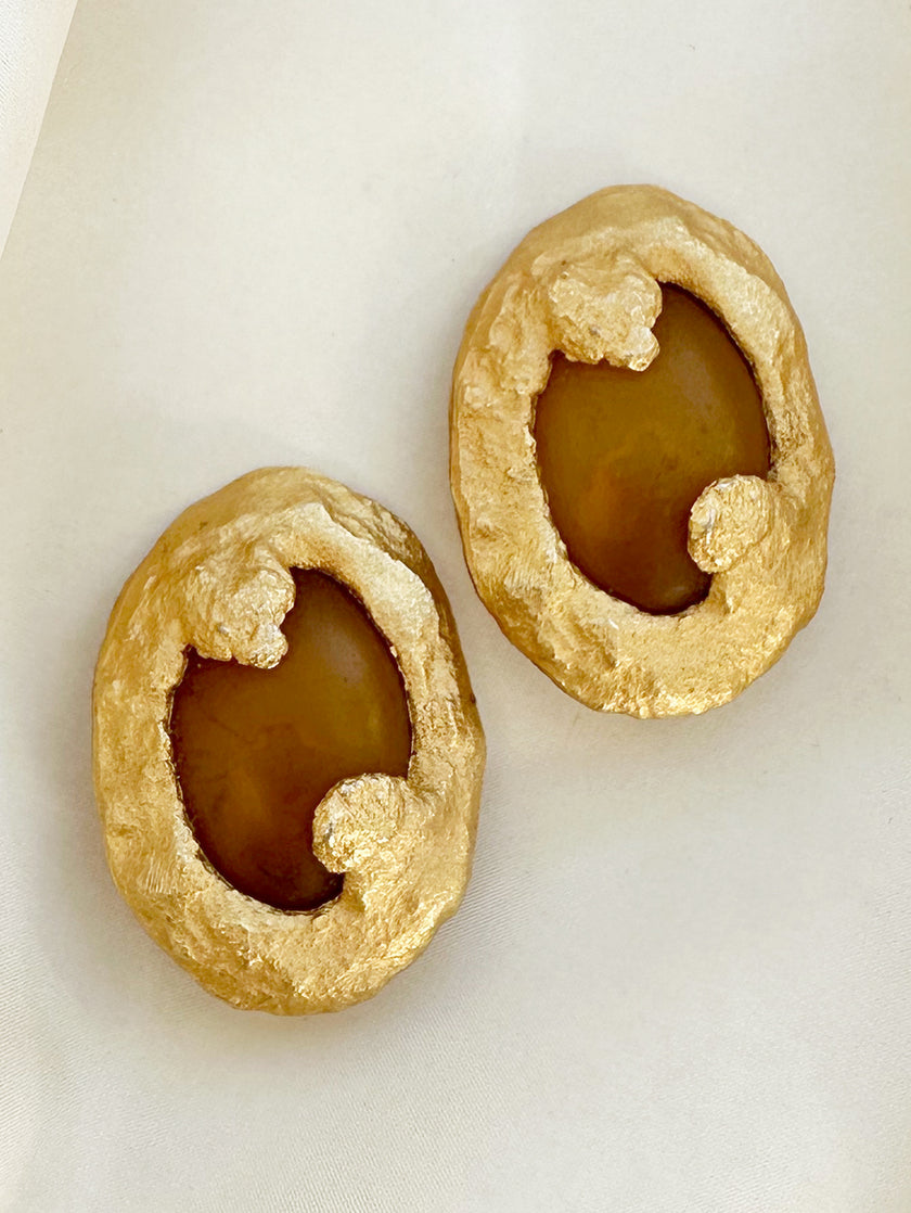 Grote ovale vergulde oorbellen