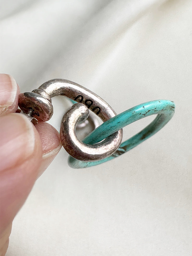 Verzilverde oorstekers