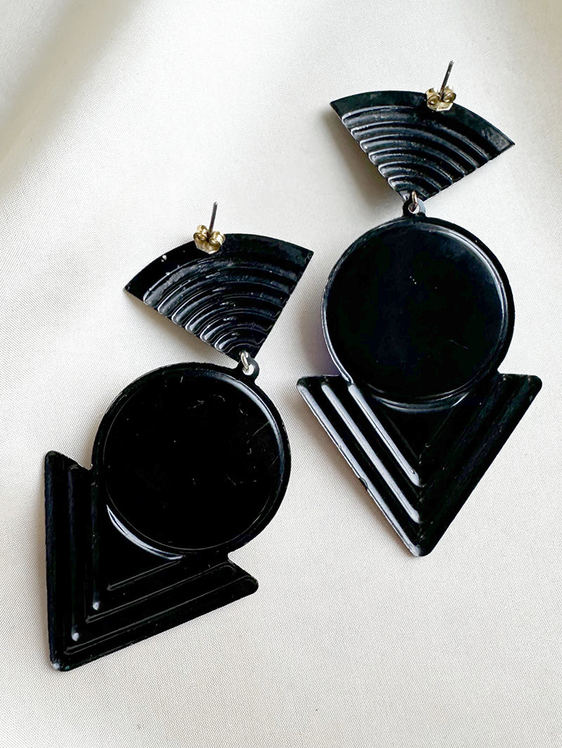 Zwart/blauwe statement oorbellen