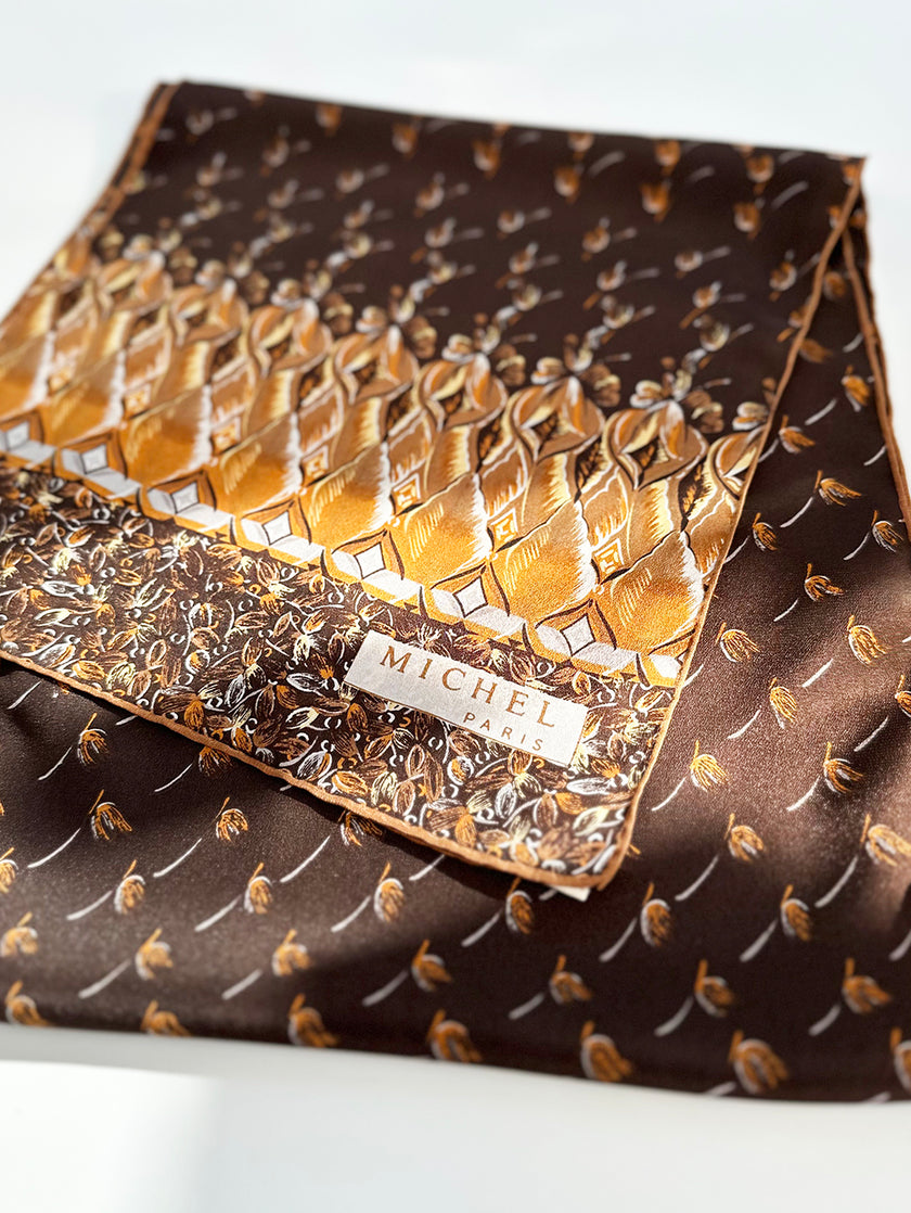 Lange zijden designersjaal