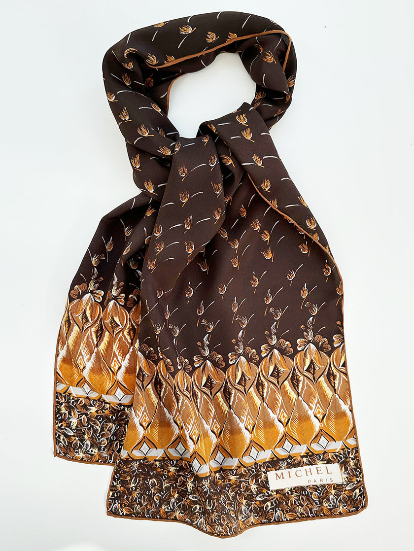 Lange zijden designersjaal