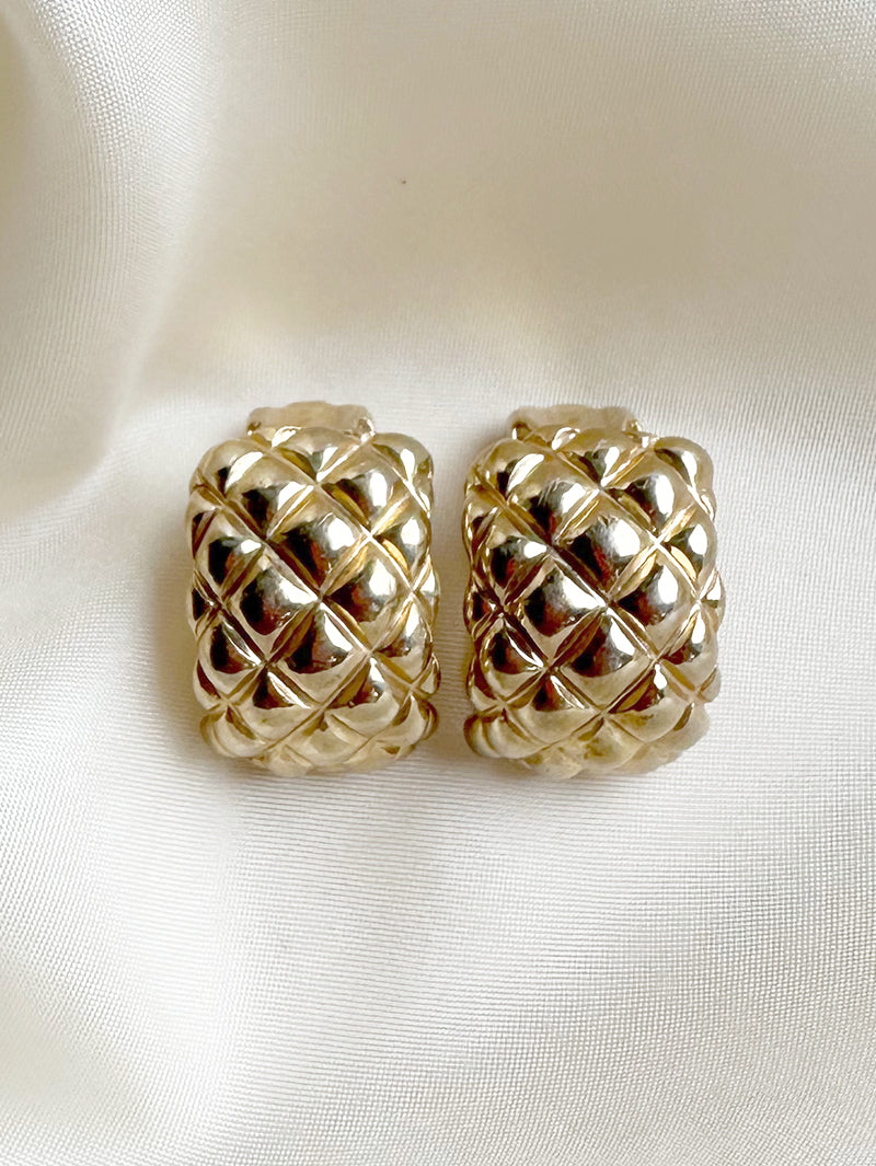 Vergulde clip oorbellen