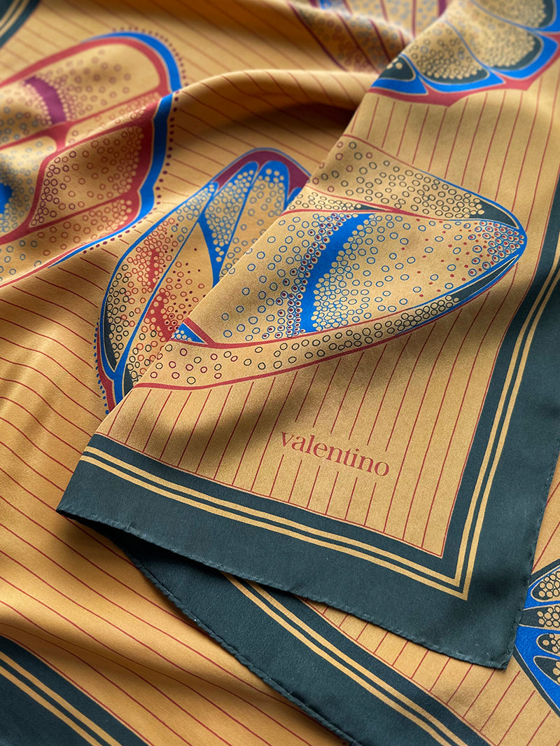 Okergele zijden designer sjaal