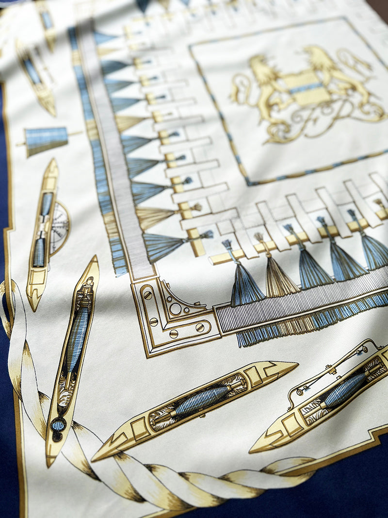 Zijden designer sjaal met schietspoelen