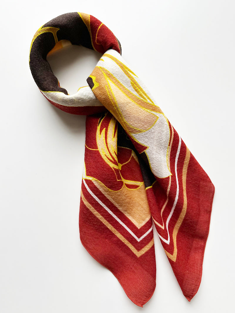 Rood/bruine floral wollen sjaal