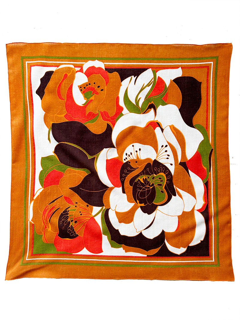 Oranje floral wollen sjaal