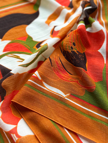 Oranje floral wollen sjaal