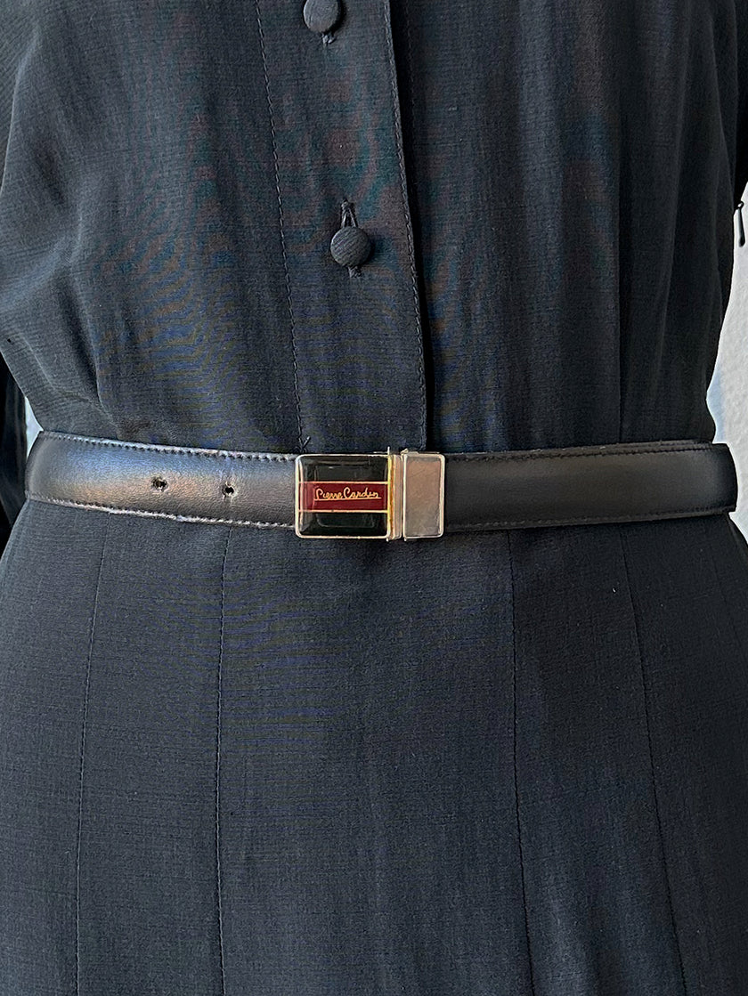 Smalle zwarte leren ceintuur