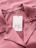 Oud-roze blouse met opengewerkt kraagje