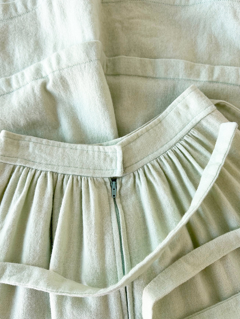 Lichtgroene wollen rok