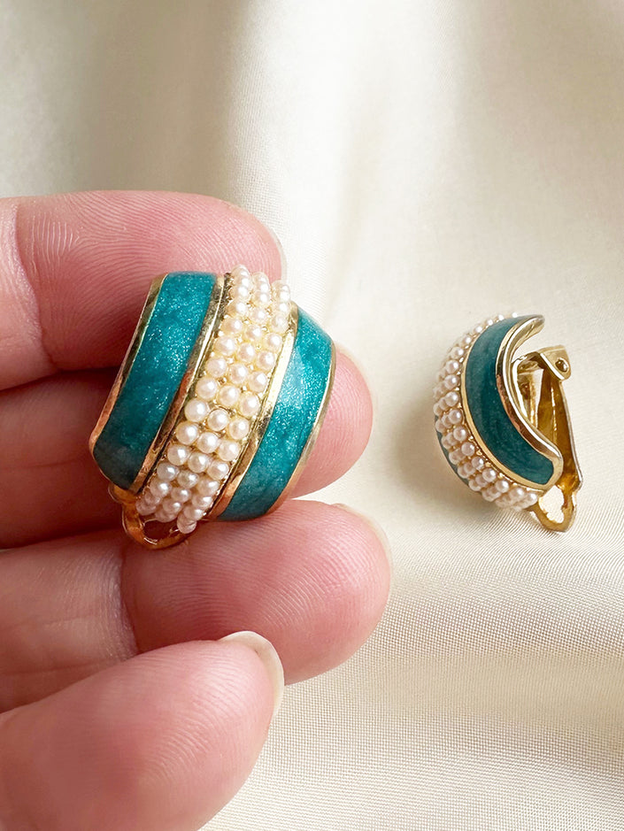 Geëmailleerde oorbellen met zaadpareltjes