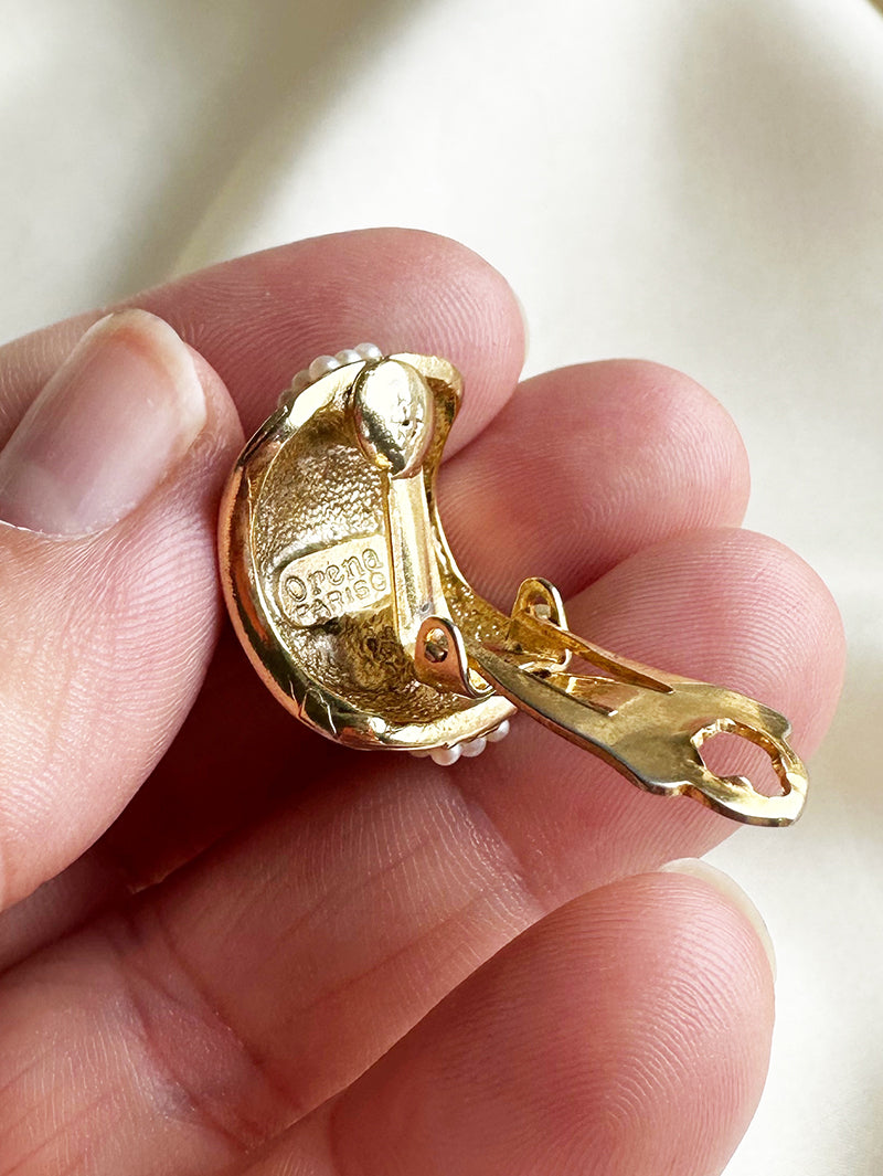 Geëmailleerde oorbellen met zaadpareltjes