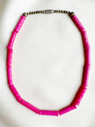 Hot pink halsketting