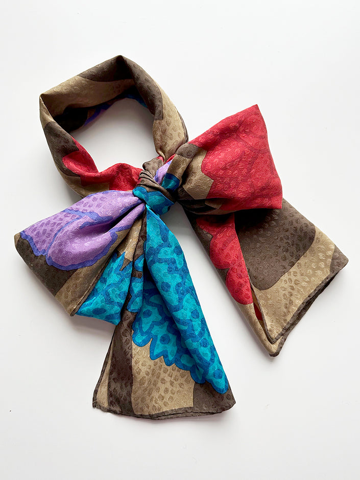 Lange zijden floral sjaal