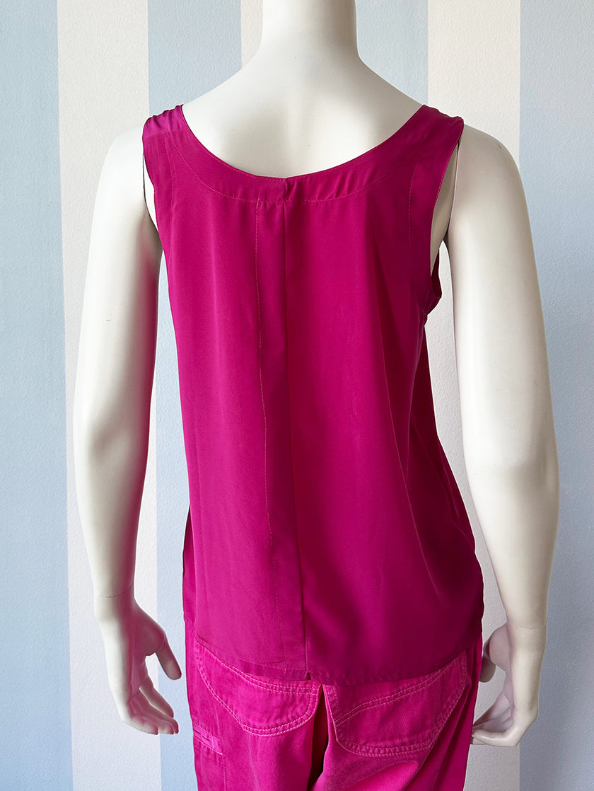Fuchsia top