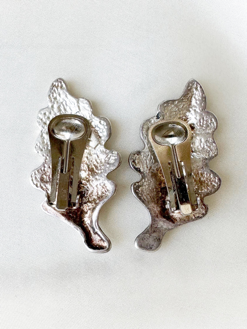 Zilveren blaadjes clip oorbellen