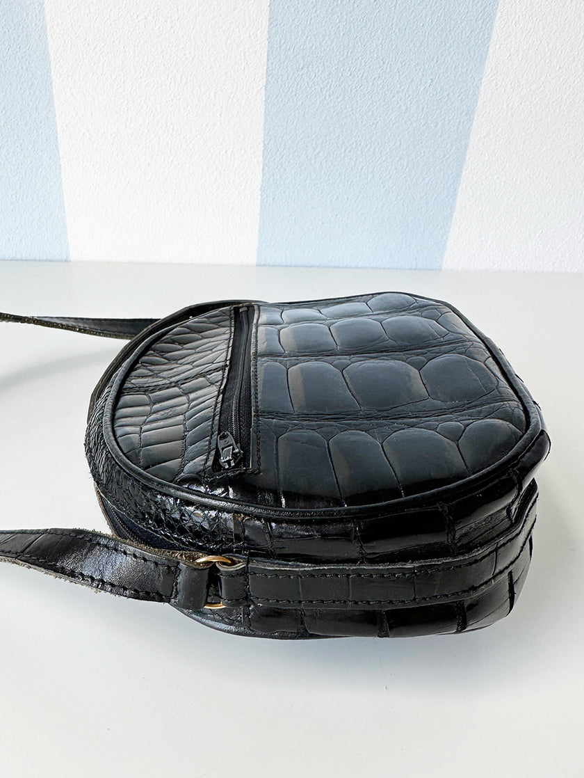 Zwarte lakleren schoudertas