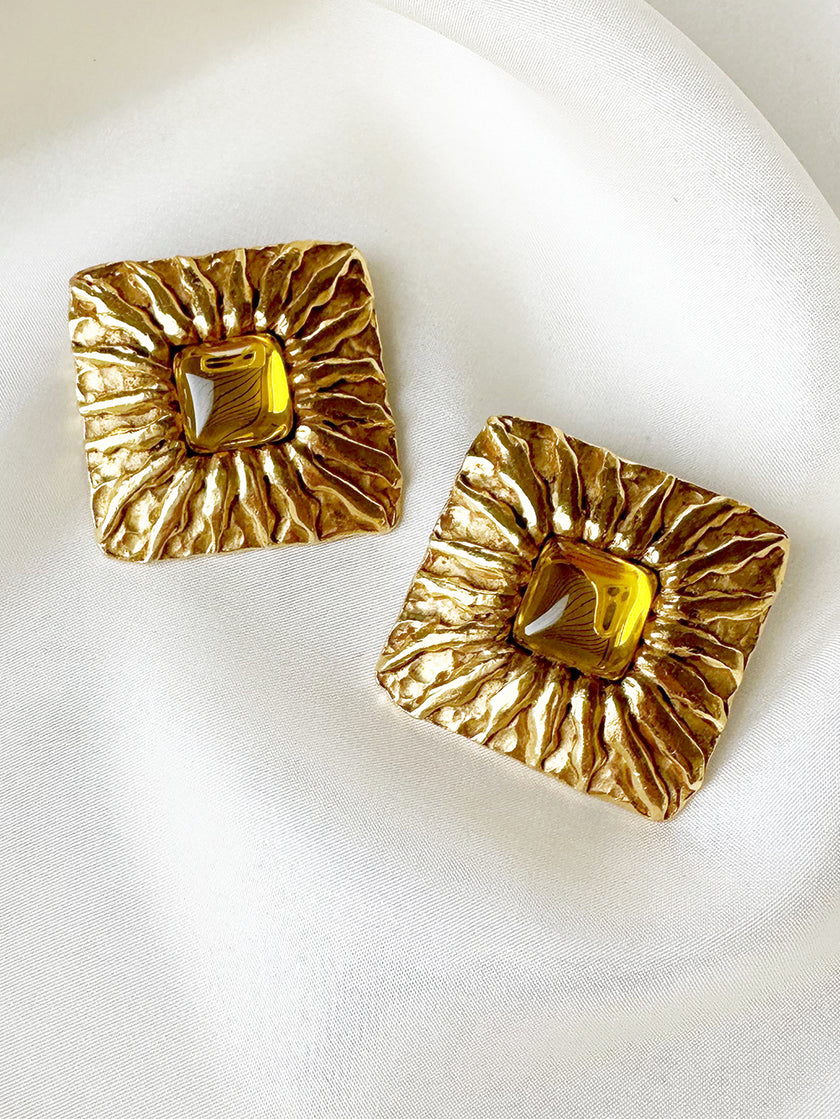 Vergulde clip oorbellen