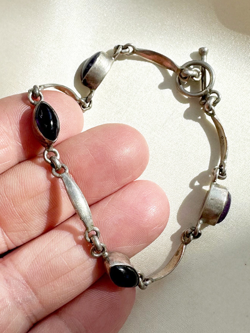 Zilveren armband met amethist