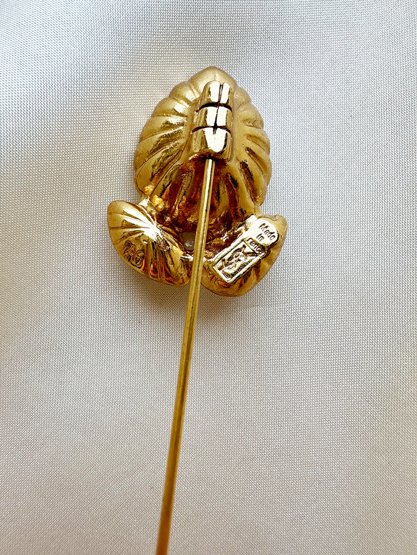 Vergulde designer dasspeld