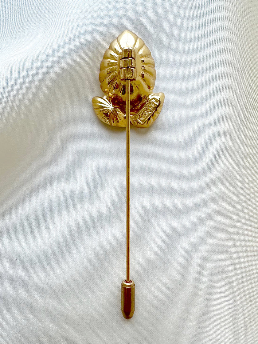 Vergulde designer dasspeld