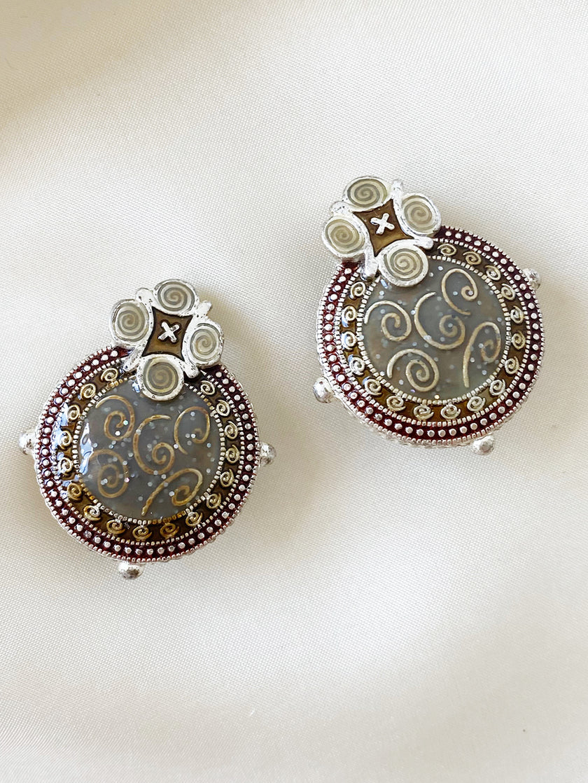 Geëmailleerde clip oorbellen