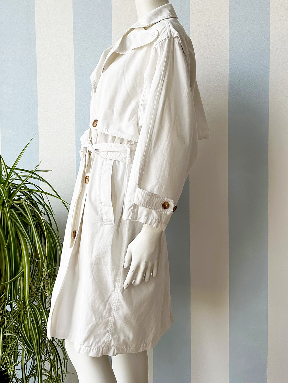 Witte katoenen trenchcoat