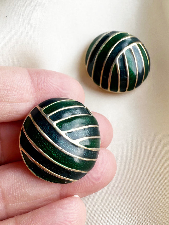 Ronde geëmailleerde clip oorbellen