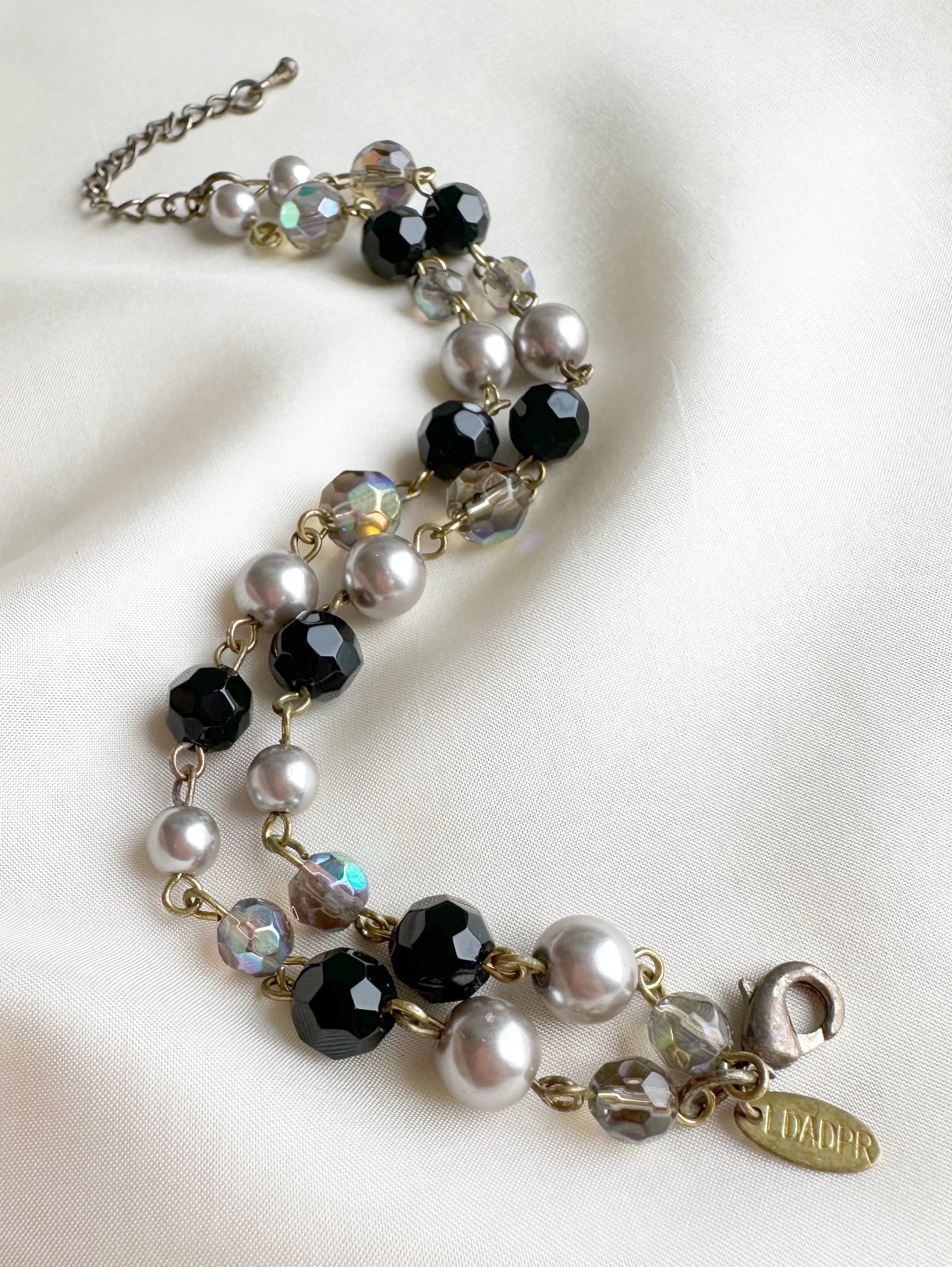 Armbandje met kralen en parels