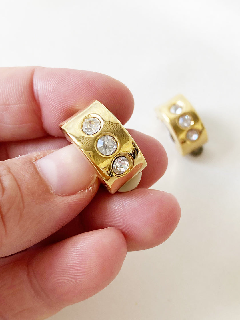 Gouden clip creolen met strass