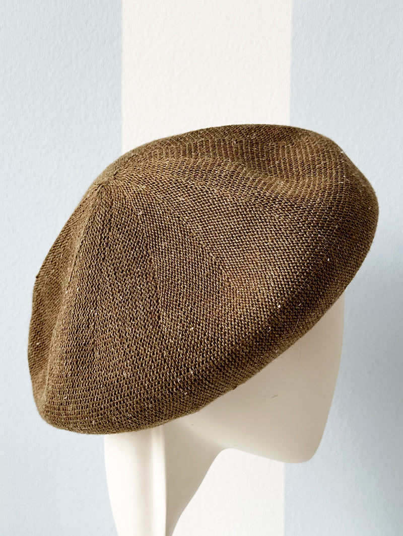 Bruine baret