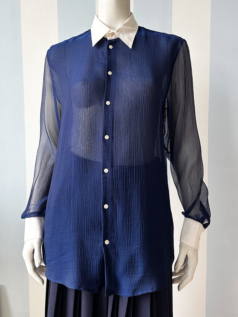 Zijden semi-transparante blouse