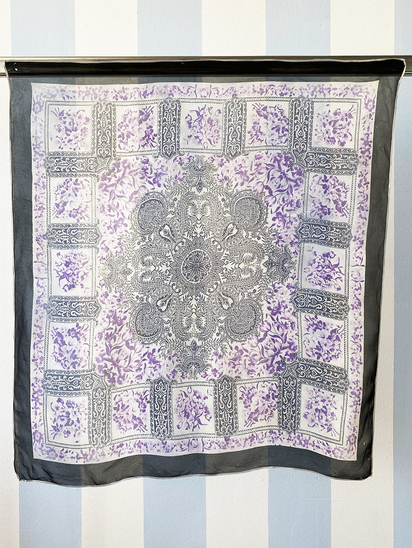 Semi-transparant vintage print sjaal