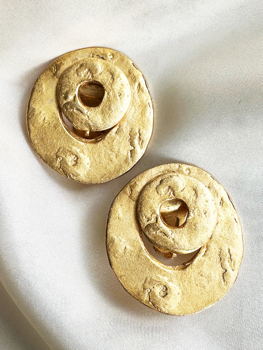 Vergulde designer clip oorbellen