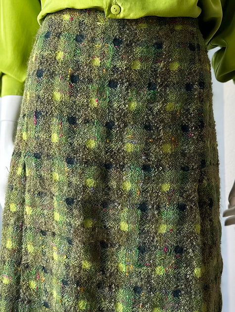 Groen bouclé plooirokje